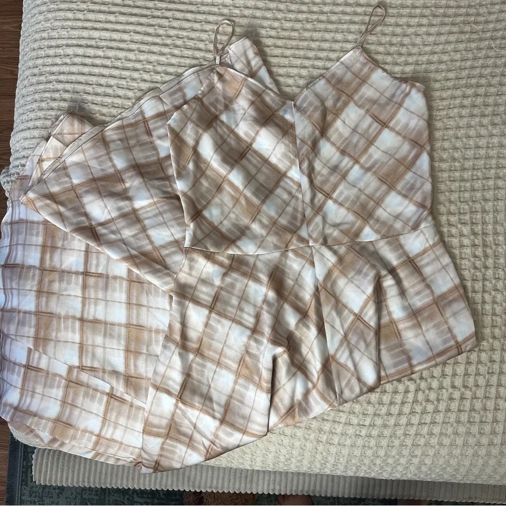 Elie Tahari Plaid Slip Maxi Dress Tan Neutral Minimalist - Picture 12 of 12